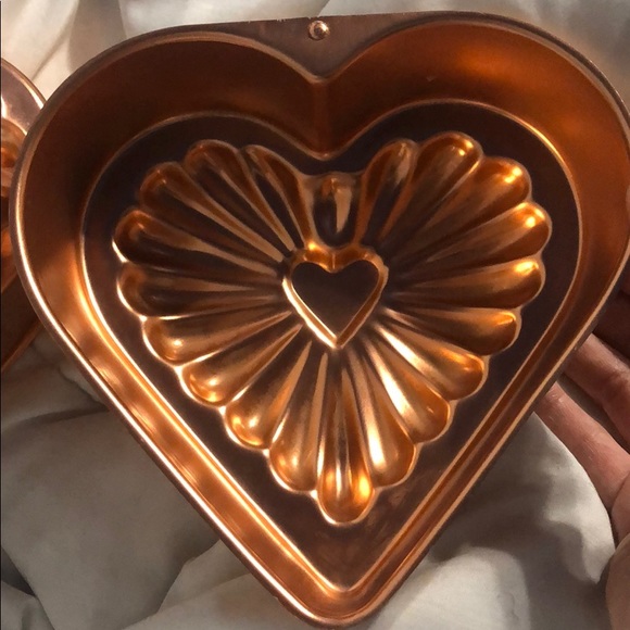 🔥Host Pick🔥 - Picture 3 of 5